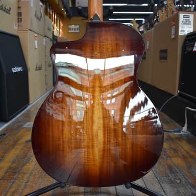 Taylor 224ce-K DLX Grand Auditorium Acoustic-electric Guitar Shaded Edgeburst w/Hard Case image 3