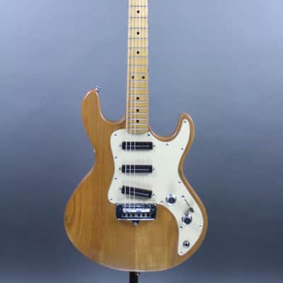 1980's Peavey T-30 Natural