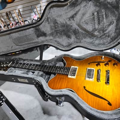 Eastman Romeo California Semi-hollowbody Electric Guitar - Goldburst w/OHSC & PLEK*D #659 image 10