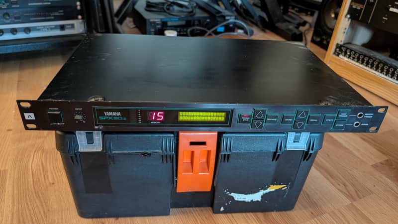 Yamaha SPX90 II Digital Sound Processor 1980s - Black image 1