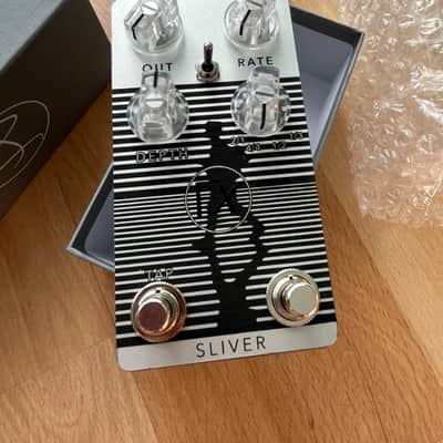 Anasounds Optical Tremolo 2020 - Present - Silver / Black image 1