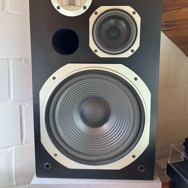 1983 Pioneer S-710 Wood