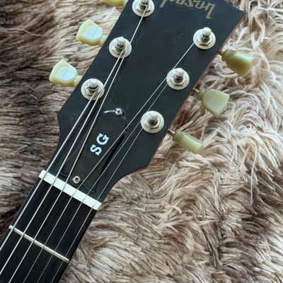 2002 Gibson SG Crescent Moon - Worn Cherry image 7