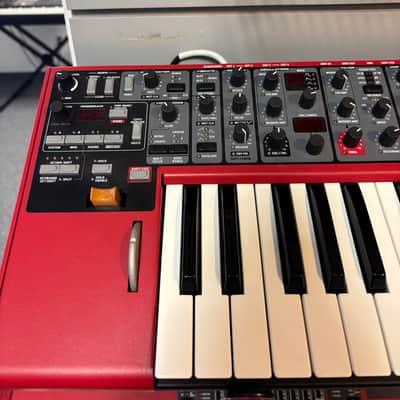 Nord Lead A1 49-Key 26-voice Polyphonic Synthesizer image 2