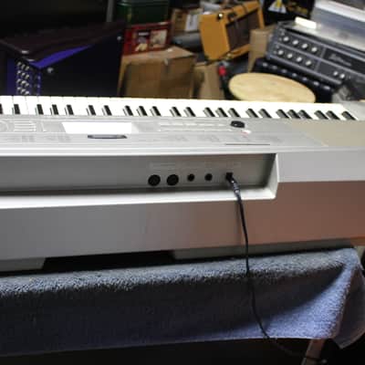 Yamaha DGX-500/ With Power Supply and Stand image 8