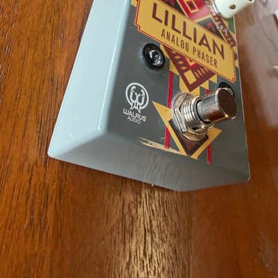 Walrus Audio Lillian Multi-Stage Analog Phaser Limited Edition - Santa Fe Series 2020 - Grey Santa Fe image 4