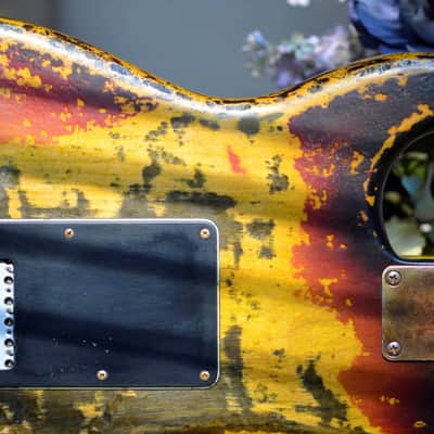 American Fender Stratocaster Heavy Relic Nitro Sunburst HSS CS Texas Specials image 7