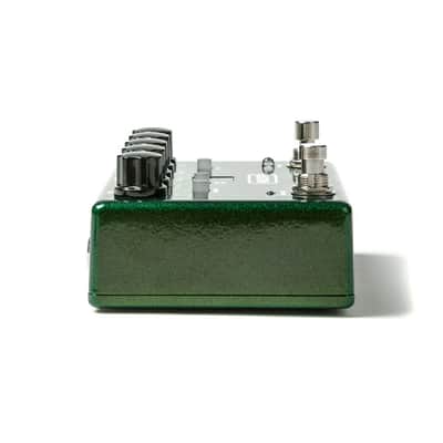 MXR M292 Carbon Copy Deluxe Analog Delay Effects Pedal image 3