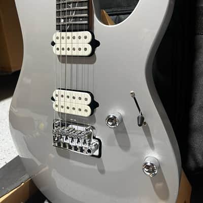 Ibanez TOD10 Tim Henson Signature Electric Guitar - Classic Silver image 3