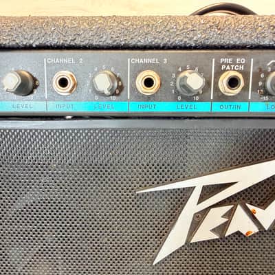 Peavey KB 100 Vintage USA-Made Keyboard Amplifier / Multi-Purpose PA Combo Amp 1980's image 4