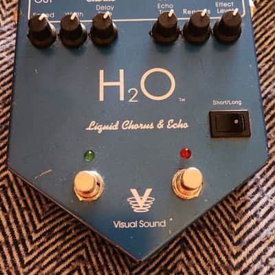 Visual Sound H20 Liquid Chorus & Echo Dual Mono Delay 2000s USA image 11