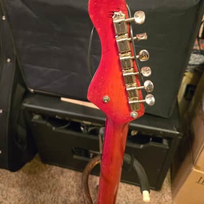 Tempo Hot Rod guitar 1960s - Chery Red image 5