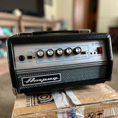 Ampeg Micro VR 200-Watt Compact Solid State Bass Amp Head 2011 - Present - Black image 1