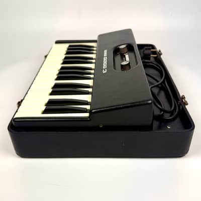 Hohner Bass 3 – Vintage Analog Bass Synthesizer Bild 6