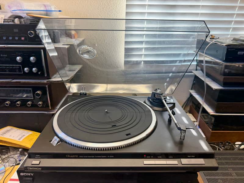 Technics SL-QD33 Fully Automatic Quartz Direct Drive Turntable; TESTED SEE VIDEO