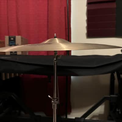 UFIP Original Series 22" Ride Cymbal Lathed image 4