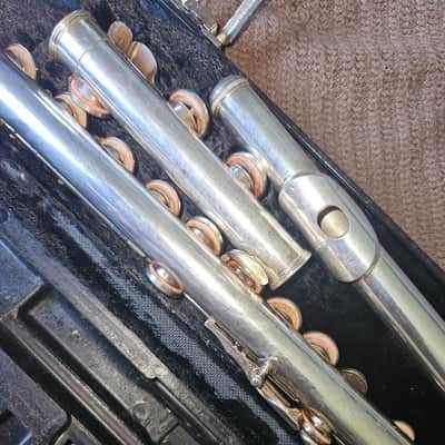 Yamaha YFL-225S Silver-Plated Flute, Good Condition, Japan, decorated case. image 4