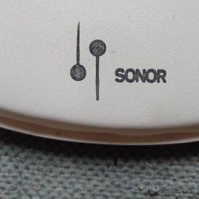Sonor RARE, Collectable Sonor - Remo 16" drum head 60s - Vintage white coated image 2