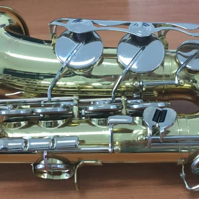 Yamaha AS-100 Alto Saxophone - Great condition! image 5