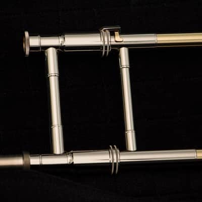 Eastman ETB848G Bass Trombone image 4