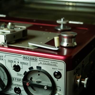 Nagra E with power supply image 11