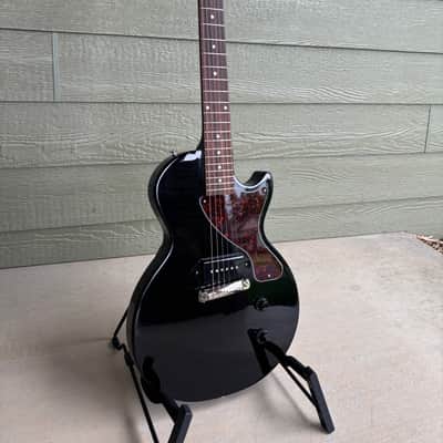 2024 Les Paul Junior - Ebony. Music City Bridge Studfinder/locking studs image 2