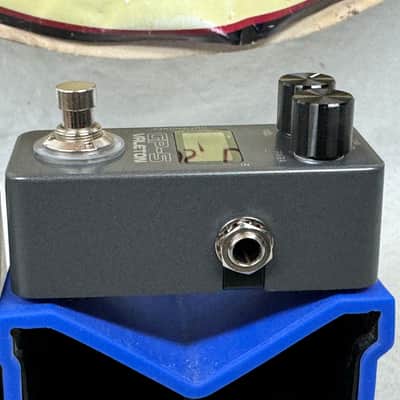 Valeton GP-5 gp5 Multi-Effects Pedal with Box image 4
