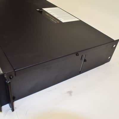 Crown CDi 1000 500-Watt 2-Channel Power Amplifier image 6