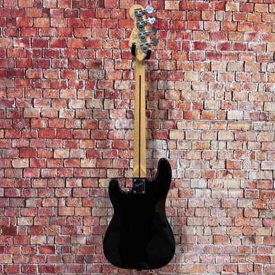 Used Squier Affinity Precision Bass - Black image 4