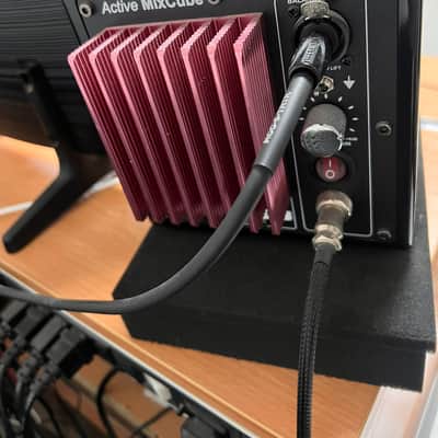 Avantone Pro Mixcube Active Black - Piano Black image 9