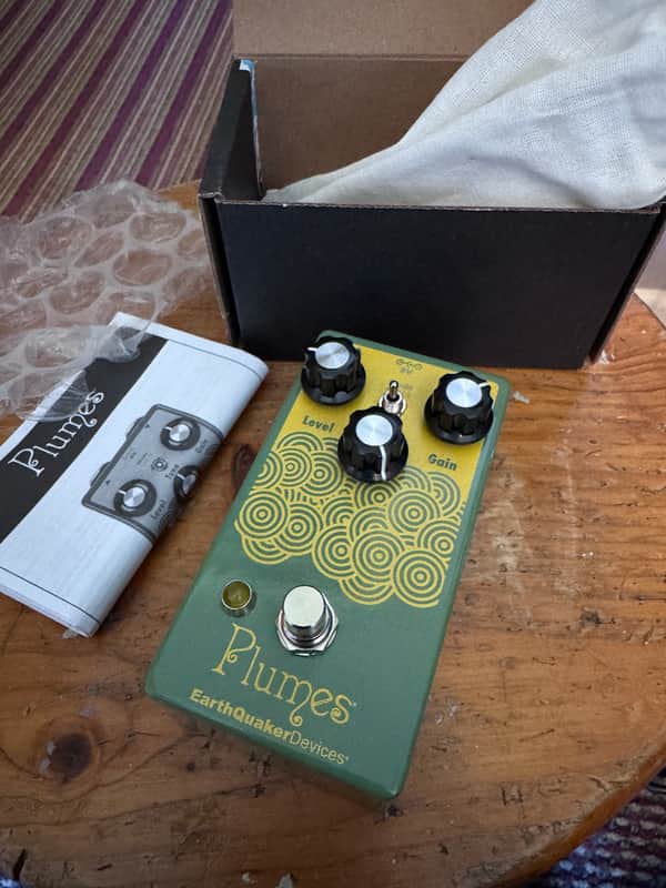 EarthQuaker Devices Plumes Small Signal Shredder