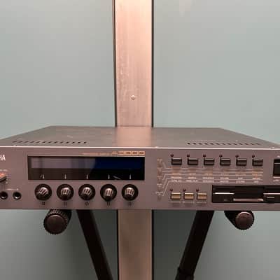 Yamaha A3000