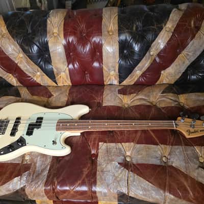 Fender Mustang Bass ARTIST OWNED by THE DARKNESS studio used to record MOTORHEART album Dan & Justin Hawkins Precision Jazz PJ Bass Pickups image 6