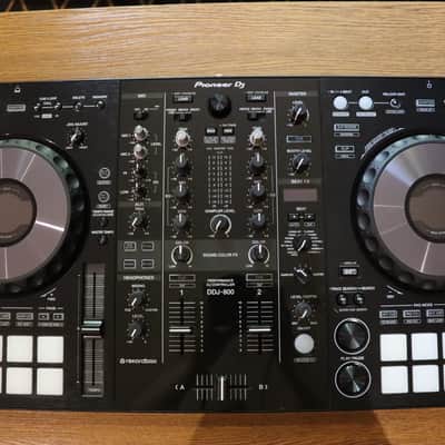 Pioneer DDJ-800 / in Very Good Condition / Box + UDG Bag image 2