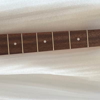 Squier Classic Vibe 60s Jazz Bass Neck parts image 3