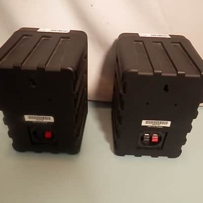 Samson M40 Speaker Pair used Two-way Bookshelf Desktop Stereo Speakers image 4