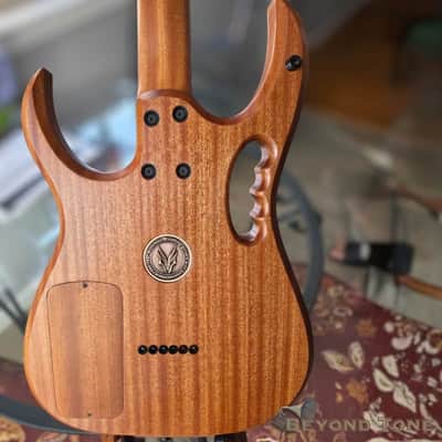 Hufschmid “Purple Candy Bomb” — One-Off Patrick Hufschmid Custom w/ Alumitone Humbuckers — Excellent image 2