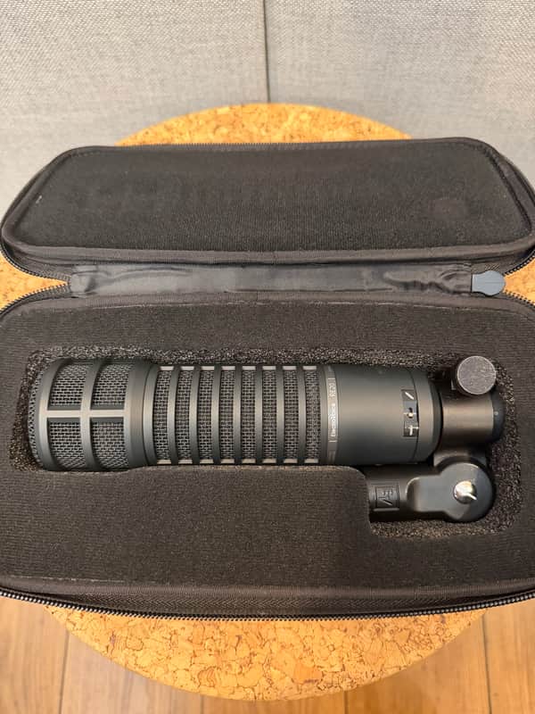 Electro-Voice RE20 Cardioid Dynamic Microphone 2021 - Present - Black