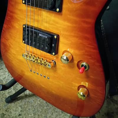 ESP - LTD MH-100QMNT **W/HSC (Polyfoam) 2014 - Amber Sunburst image 6