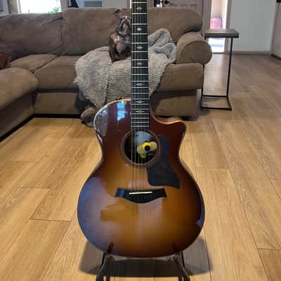 Taylor 714ce V-Class  2018 - Sunburst image 1