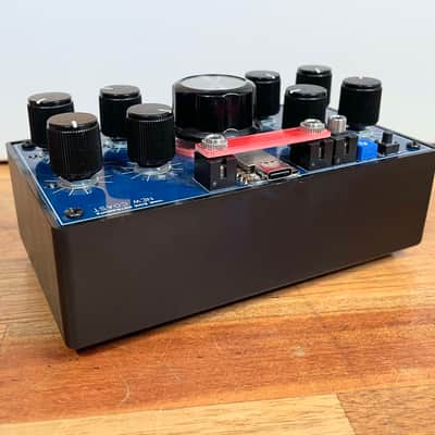 Home Bake Instruments New Coast - Wavetable & Fold Synthesizer Module image 3