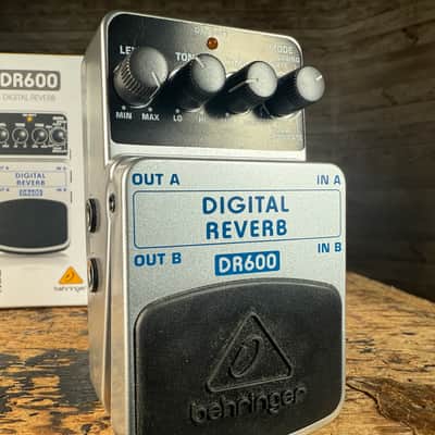 Behringer DR600 Digital Reverb Pedal - Includes Original Box image 2