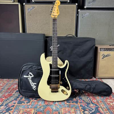 Fender Pro Feel Model STR-70 Super Strat HSS Ex Trem - 1988 image 4