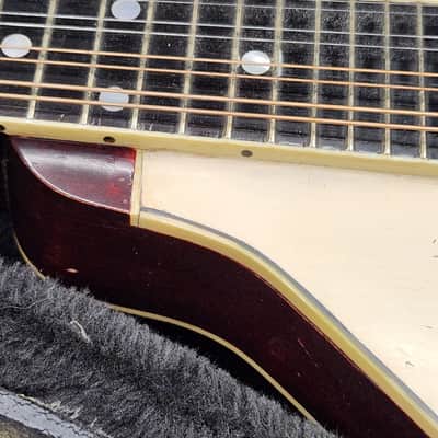 Gibson A3 mandolin 1919 - Ivory (White top) with case image 7