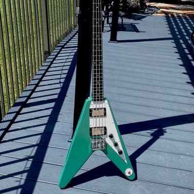 Gibson Flying V '58 Reissue Bass 1999 - the only Inverness Green of 4 ever produced in 1999 as rare as it gets ! image 2