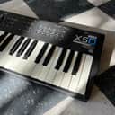 Korg X5D Music Synthesizer
