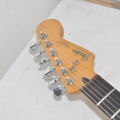 fender Japan E serial ST electric guitar Ref No 7636 image 7