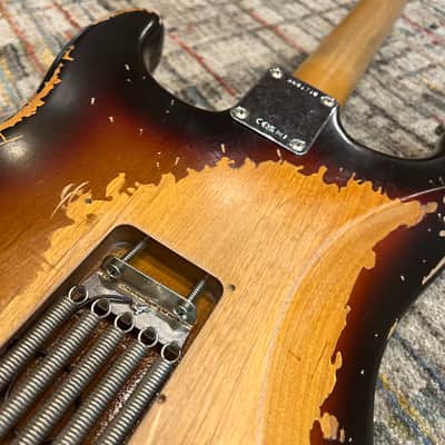 Fender Mike McCready Signature Stratocaster 3-Color Sunburst Relic image 8