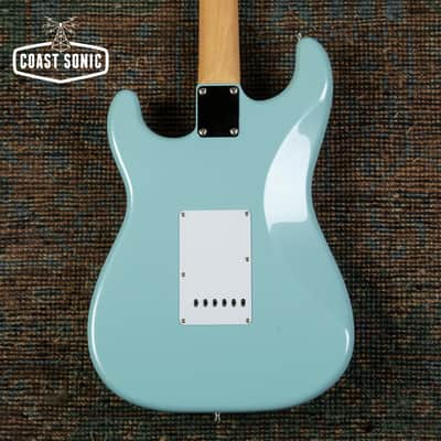 2025 Fender Traditional 60s Stratocaster Limited Stardust Blue Made in Japan MIJ image 3
