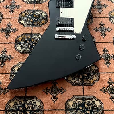 Gibson Explorer - 2000 - Black image 2